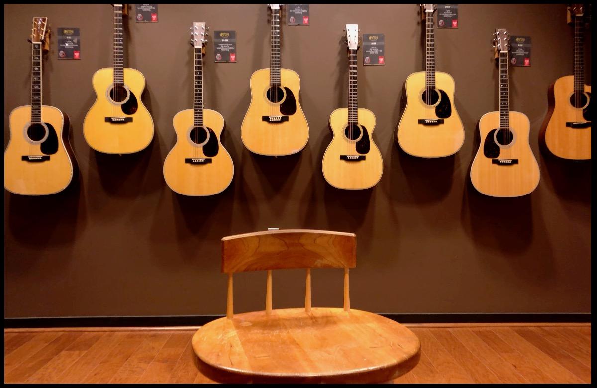 Martin Guitar Pickin' Parlor